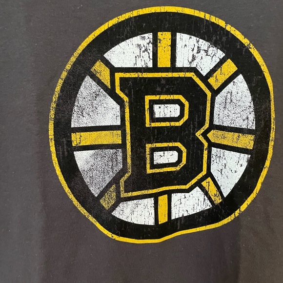 Boston Bruins T-Shirt. Men’s Size Small. - Picture 3 of 6
